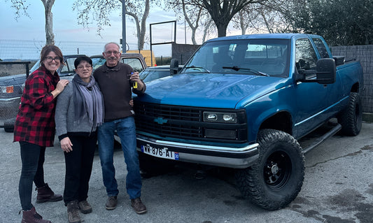 JOCIA ET DENIS ET LEUR GROS 4x4!