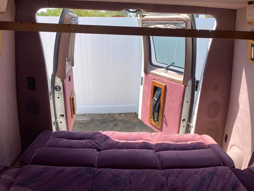 DODGE RAM VAN 1992
