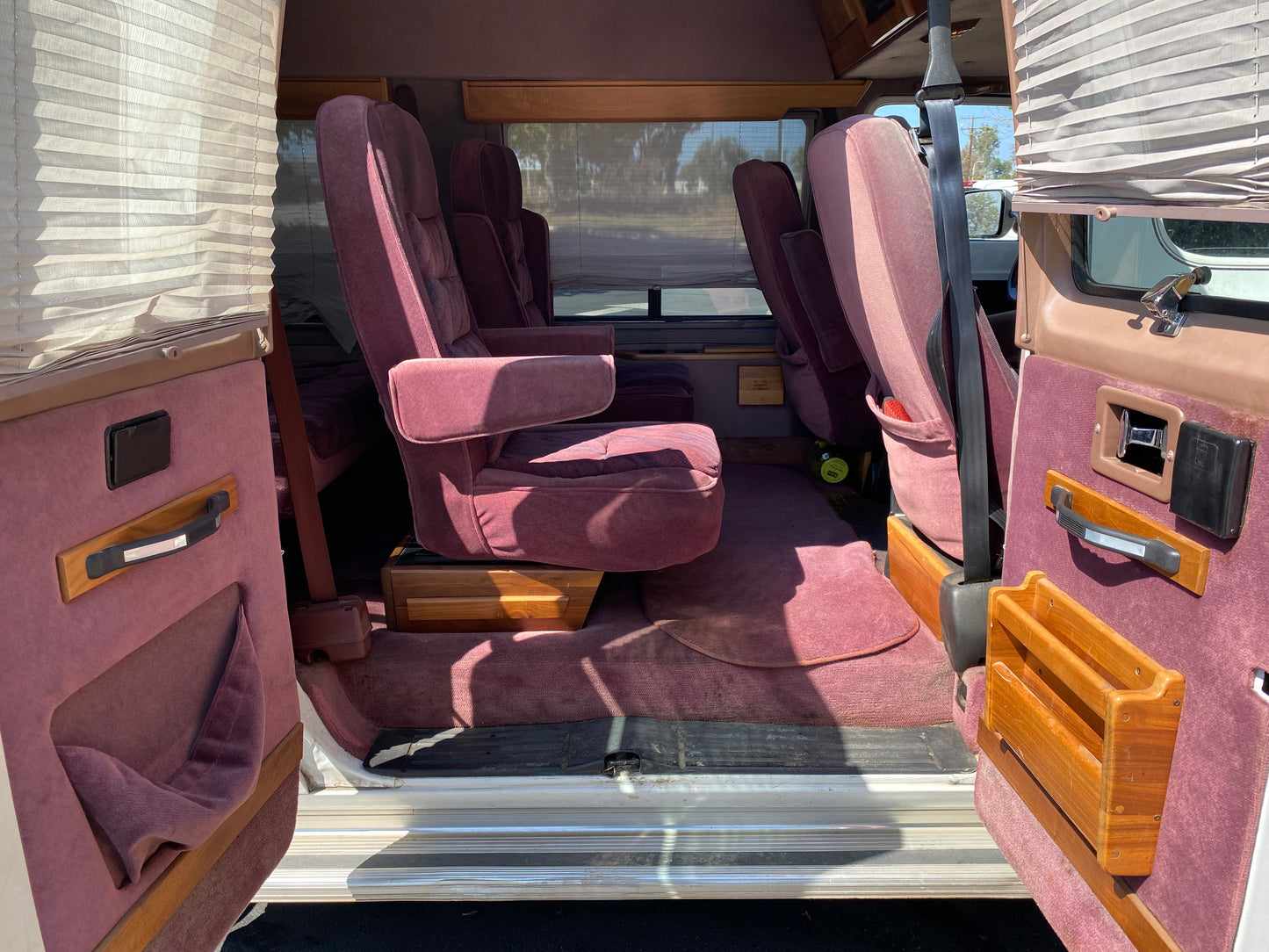 DODGE RAM VAN 1992