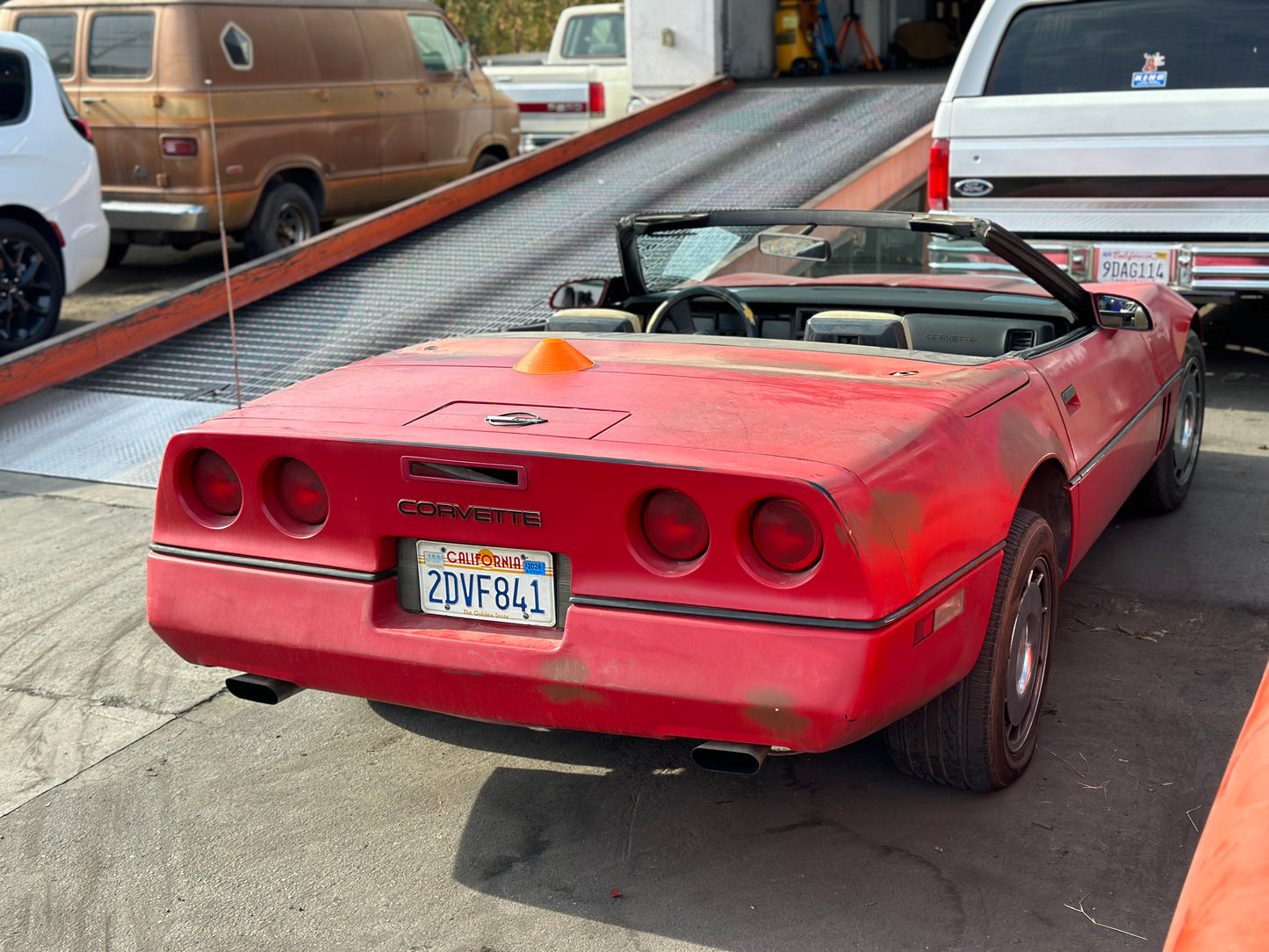 CHEVROLET CORVETTE 1986 CABRIOLET PETIT PRIX // PROJET RENOVATION