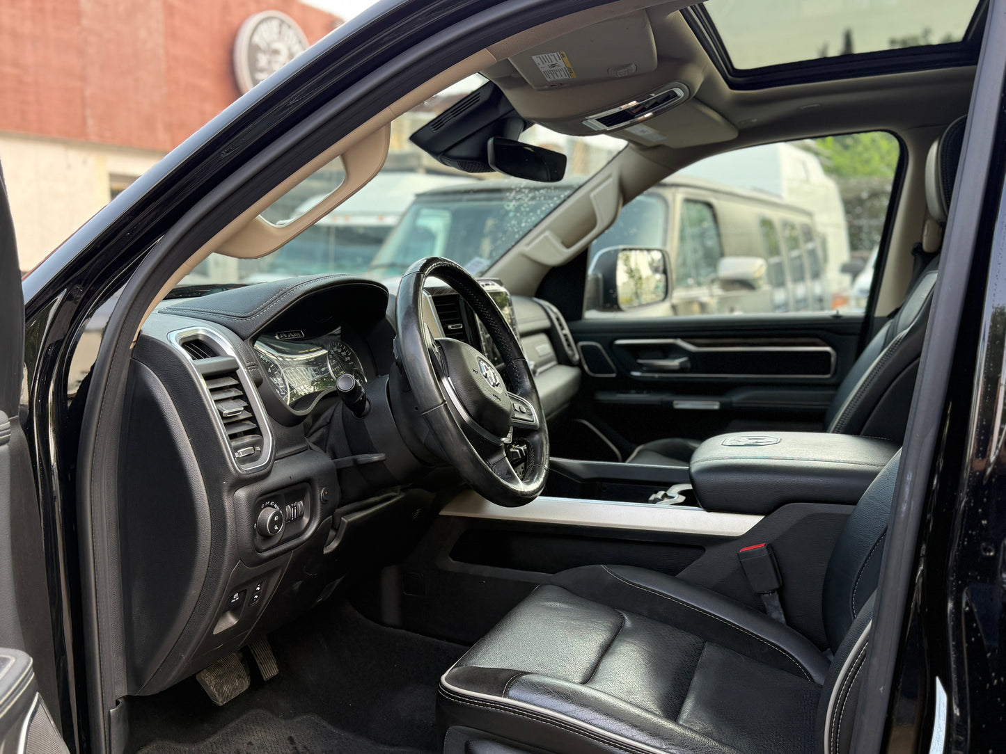 2019 DODGE RAM LARAMIE