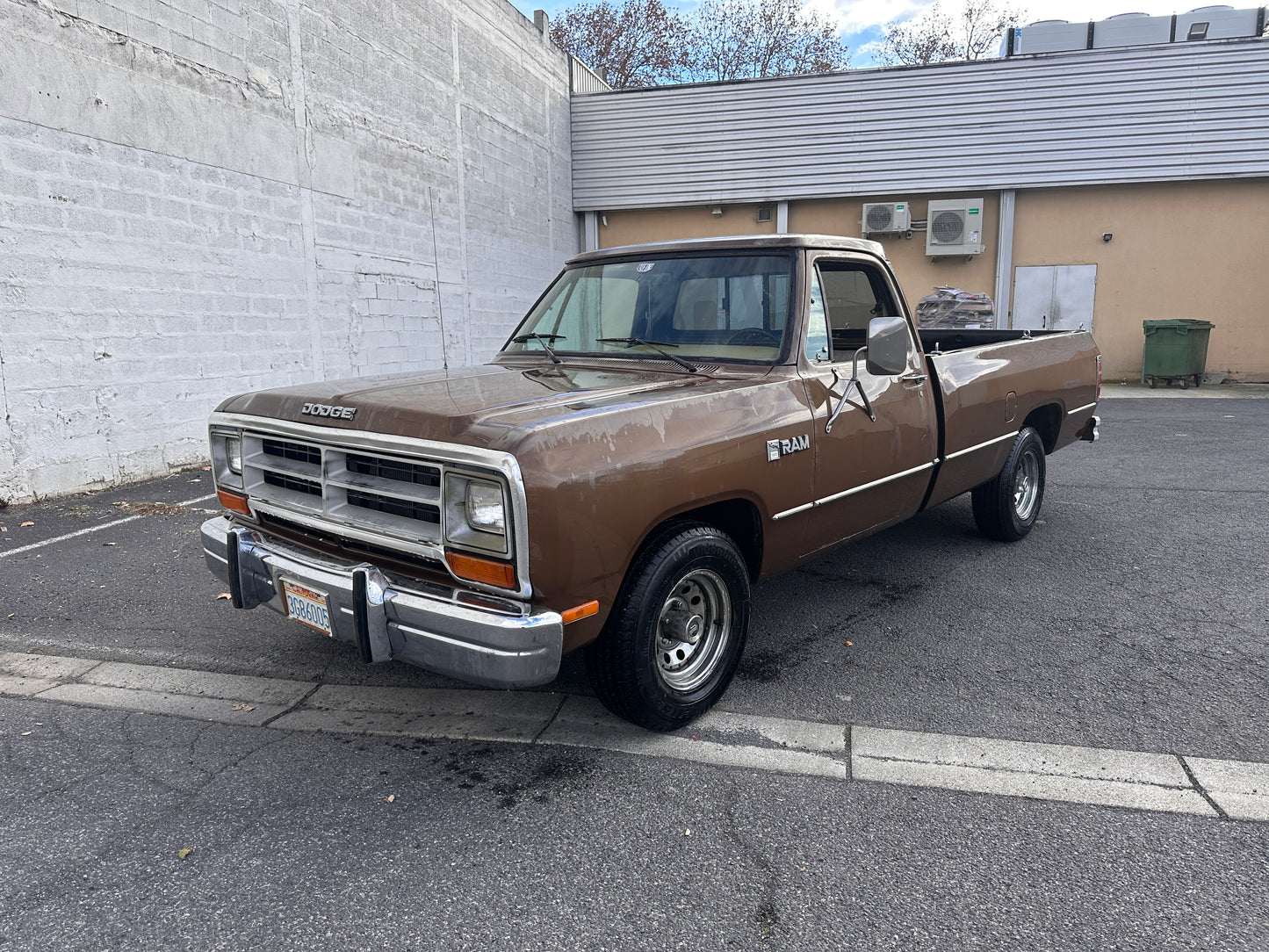 DODGE D150 1987