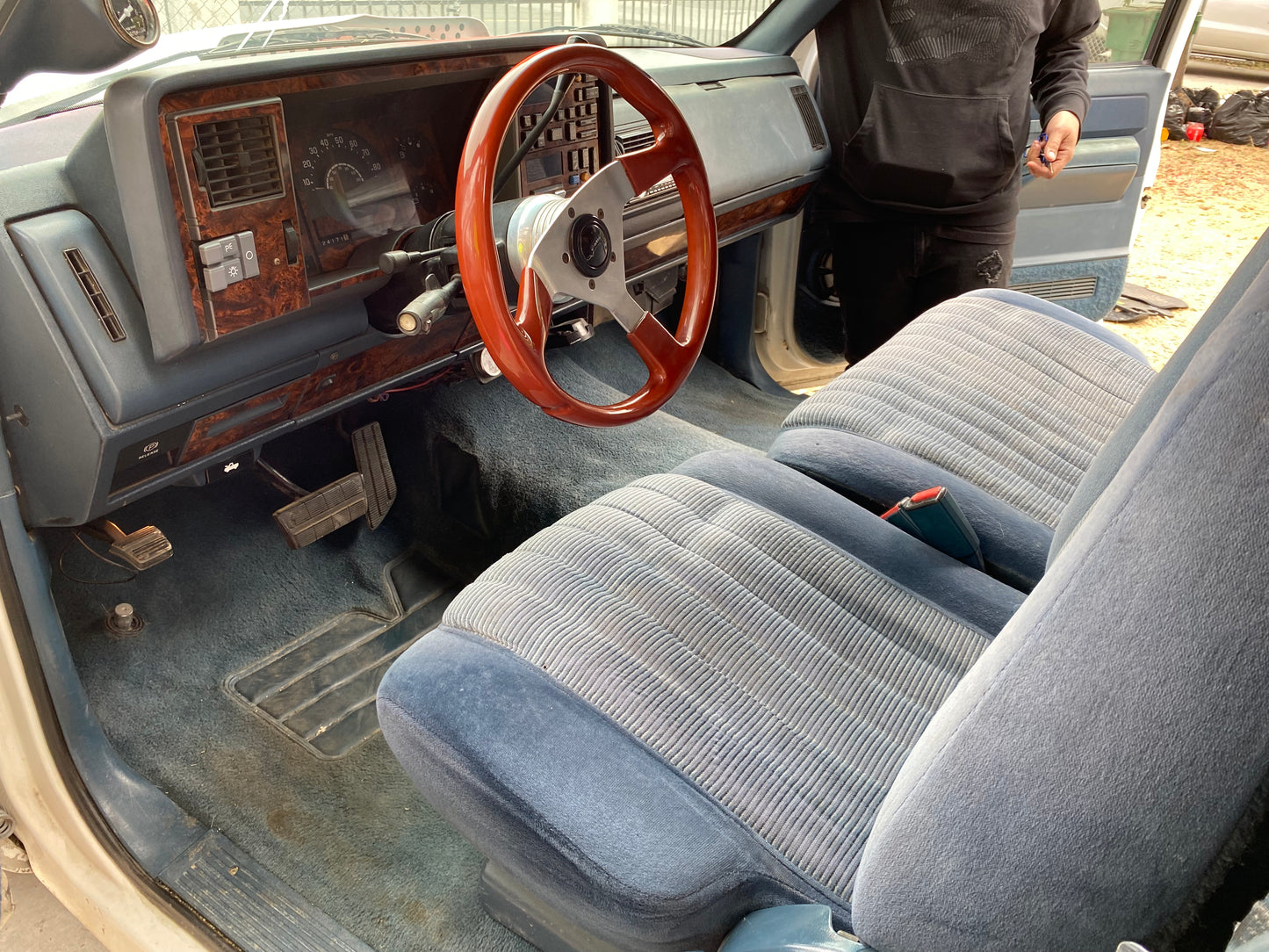CHEVROLET SILVERADO DUALLY 3500