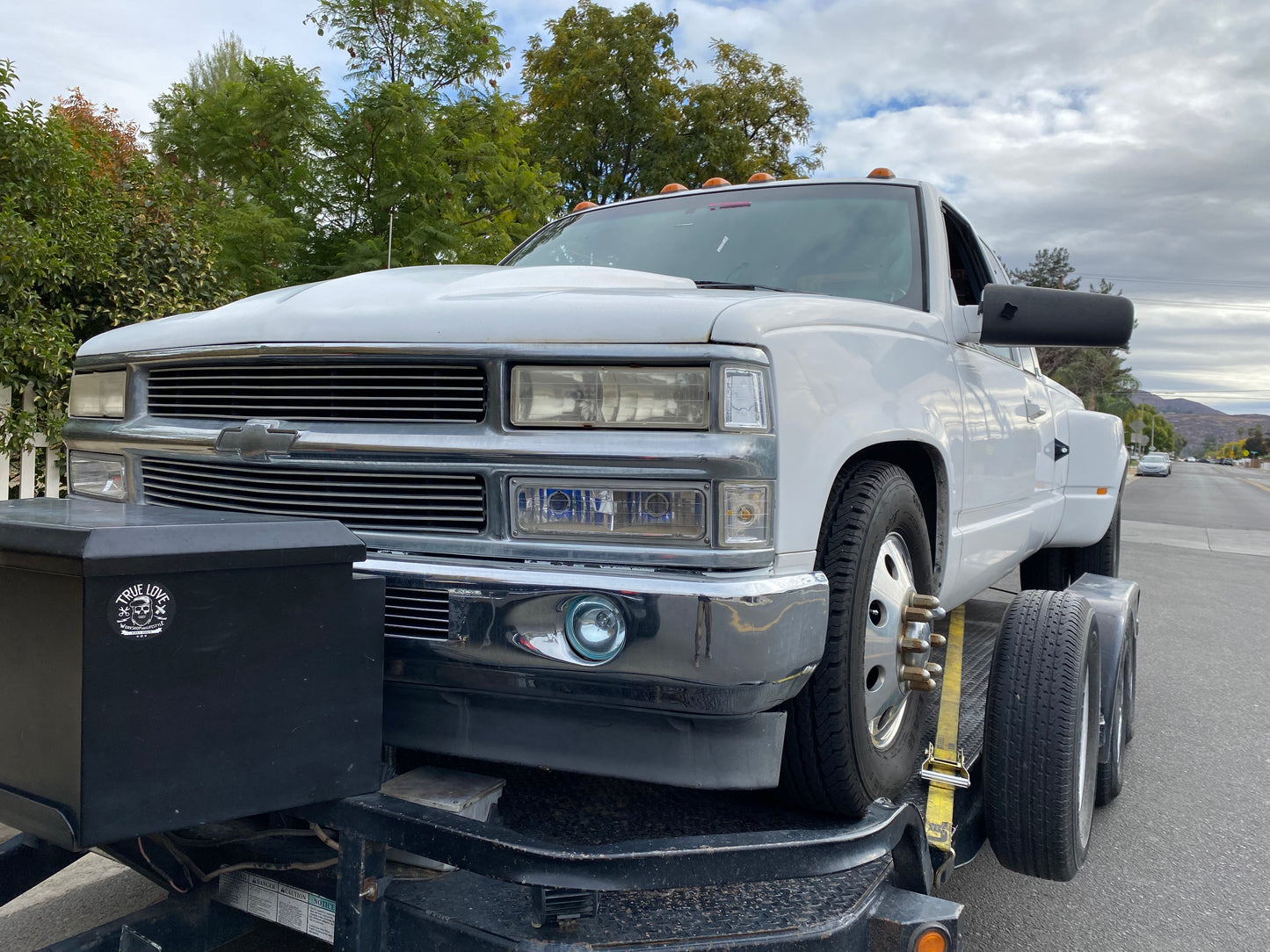 CHEVROLET SILVERADO DUALLY 3500