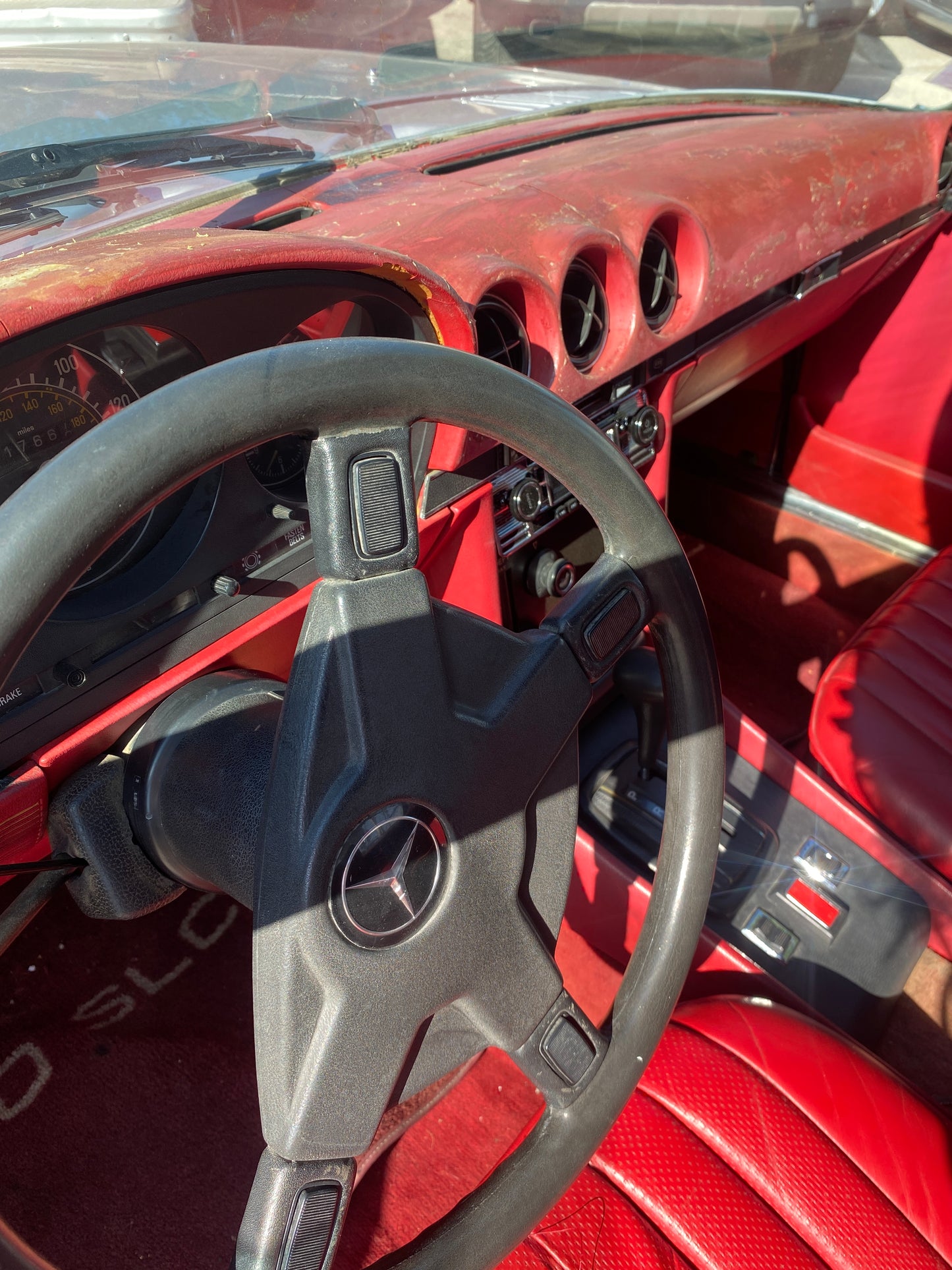 MERCEDES BENZ 450SL 1977