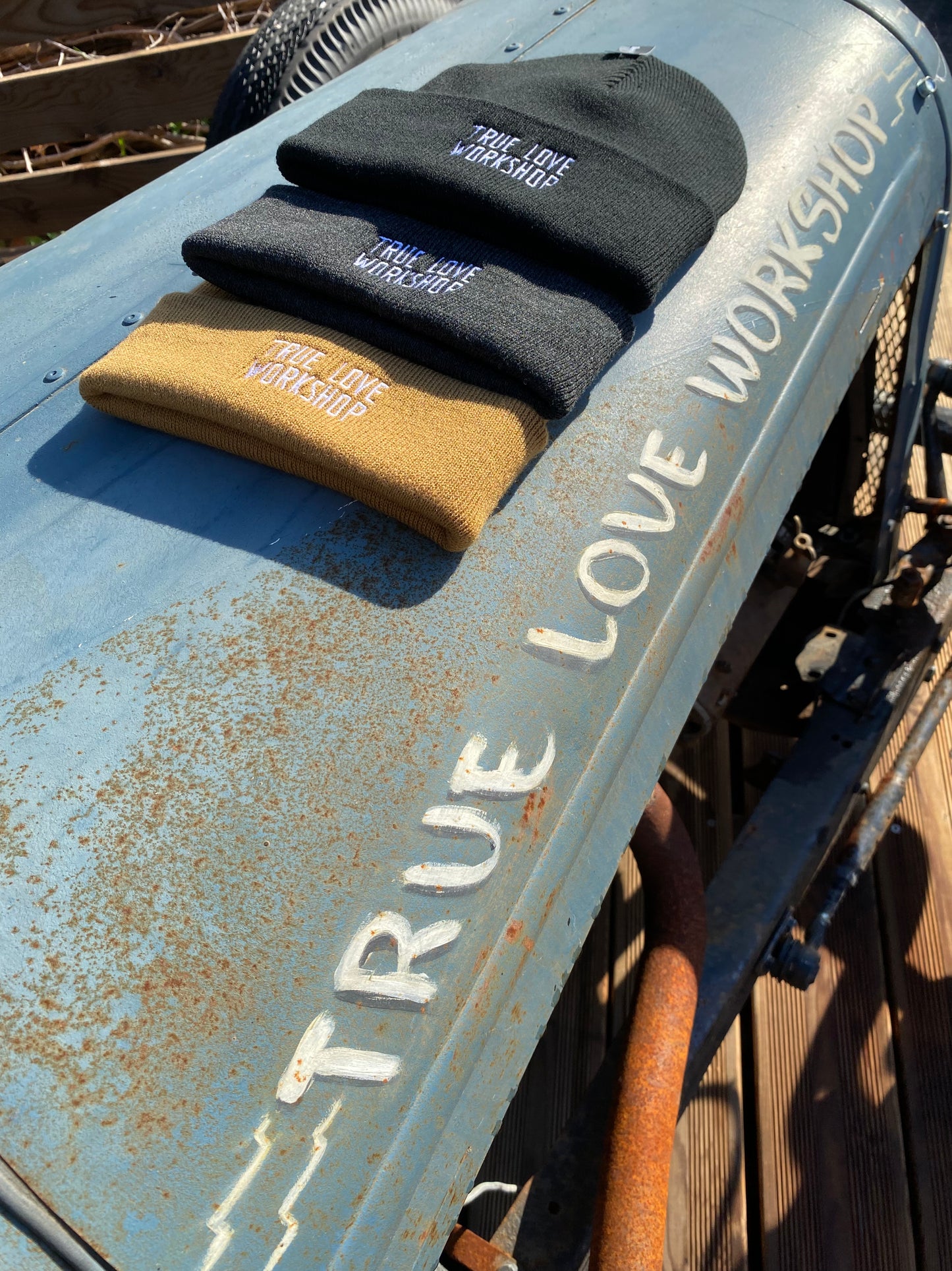 Bonnet brodé True Love Workshop