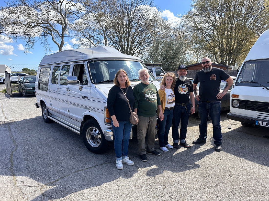 OLIVIER et son DODGE B250